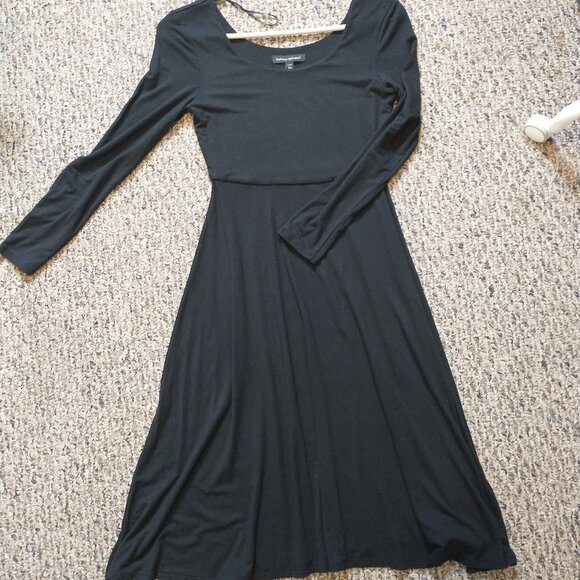 Banana Republic black dress - Picture 9 of 9
